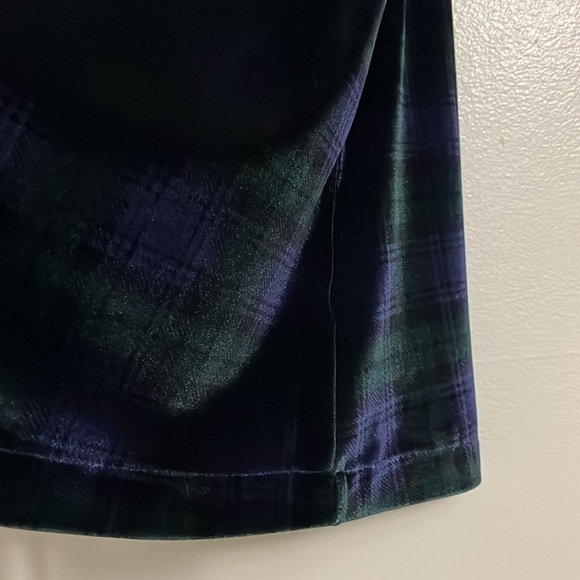 Vineyard Vines Velvet Plaid Bow Top - Picture 4 of 9